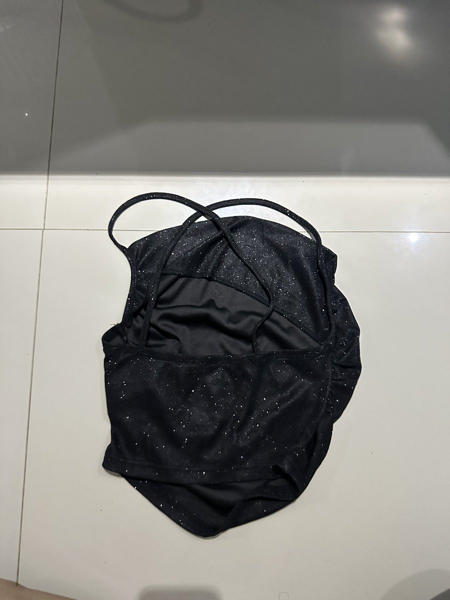 accforsaleka's tweet photo. สายเดี่ยวกากเพชร ไขว้หลัง 40 ฿
#ส่งต่อเสื้อผ้ามือ2 #ส่งต่อcintage #ส่งต่อstylist #ส่งต่อเสื้อผ้ามือสอง #เสื้อผ้ามือสอง #โล้ะตู้เสื้อผ้า #ส่งต่อกระเป๋า #โล๊ะตู้มือสอง https://t.co/phFKzyJhZO