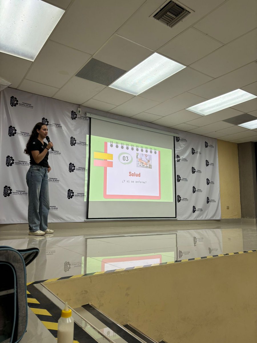 Personal de la #SMA dió una plática sobre Tenencia Responsable, dirigida a alumnos y docentes del Tecnológico Nacional de México Campus Acuña para fortalecer la conciencia en el cuidado de animales de compañía. 🐾

#CoahuilaPaDelante #APasosDeGigante