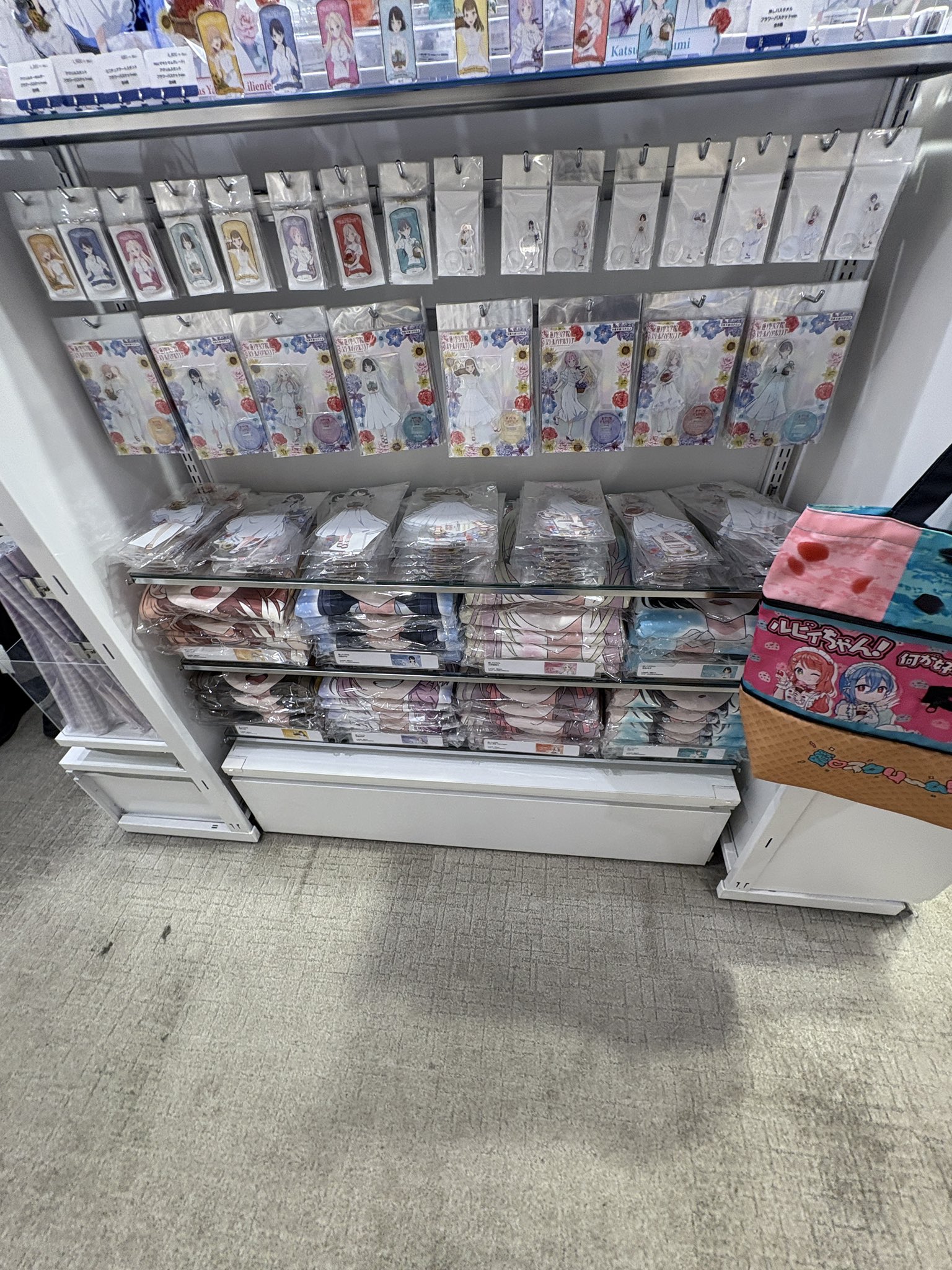 hide museum 等身大バスタオル❤️数量限定 Amazon.co.jp: hide 等身大バスタオル X JAPAN : ホーム＆キッチン