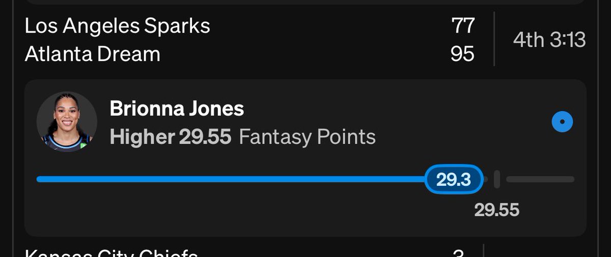 Larspicks's tweet photo. 😂 😭 😂, quite some luck I have. Gets subbed out at 6 minutes left to never come back in the game. Beautiful… 
#Underdog #Prizepicks #WNBA #Sold https://t.co/6lugaKXlUl