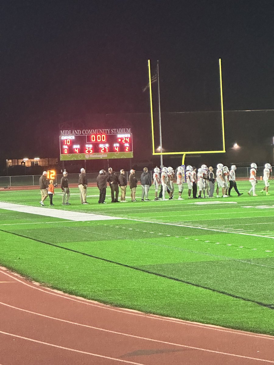 PNHSHuskieSports tweet media