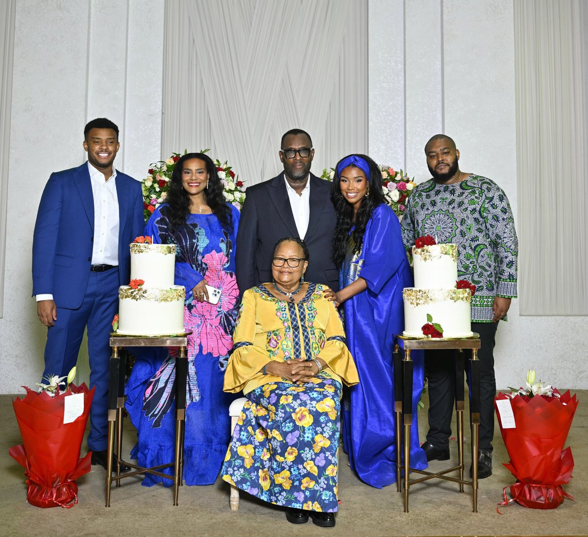 Une très belle célébration du 80ᵉ anniversaire de Mama Présidente!