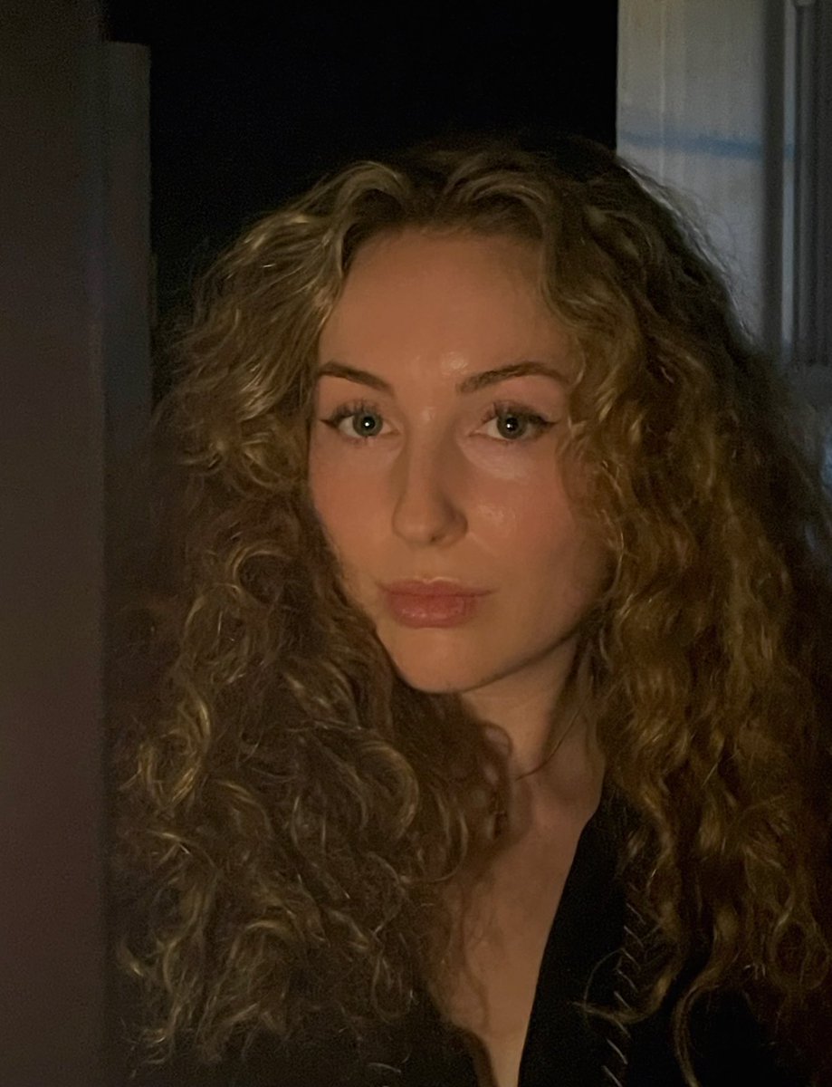 y1kespoet's tweet image. Buy my book🩷 #SelfPublished 
a.co/d/5t45pRB