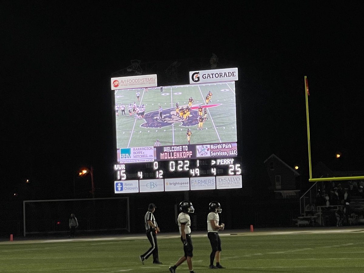 PerryAthletics's tweet image. Varsity Football Final:
Perry 25
Warren Harding 15

Panthers improve to 3-0 to start the season. 

Go Perry!
#flcscores