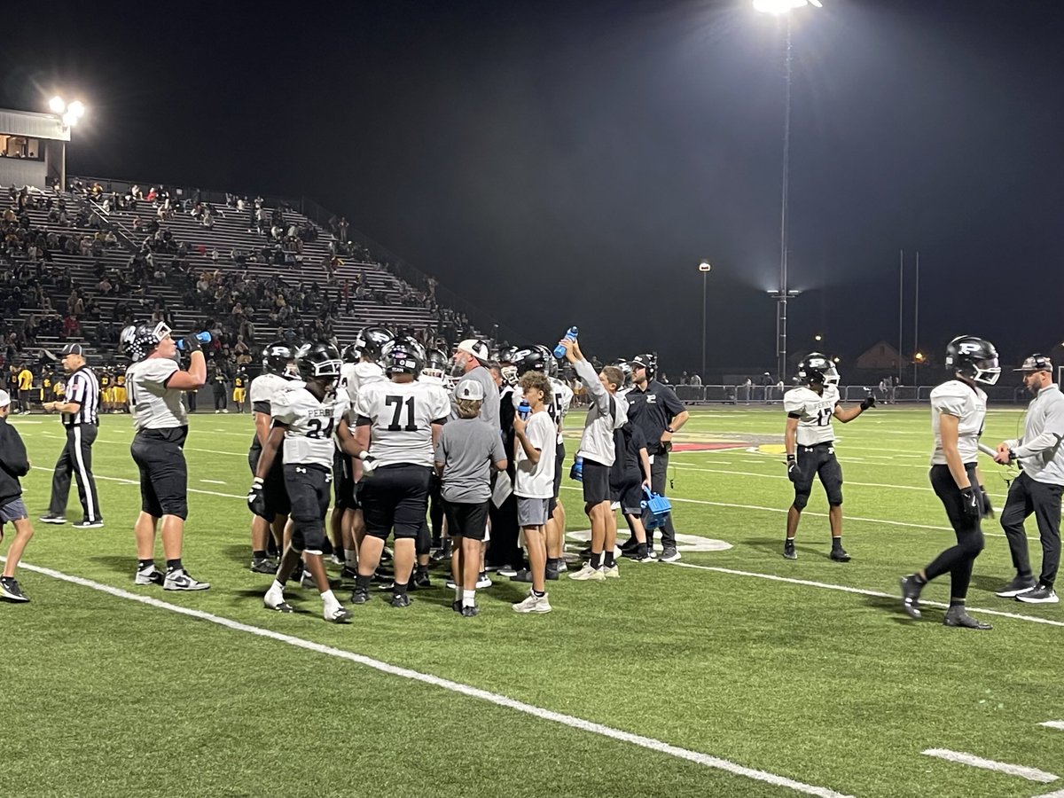 PerryAthletics's tweet image. Varsity Football Final:
Perry 25
Warren Harding 15

Panthers improve to 3-0 to start the season. 

Go Perry!
#flcscores