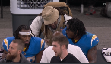 NFLonFOX's tweet photo. Cameraman Marshawn Lynch was giving advice to Omarion Hampton and Najee Harris on the sideline 📸 https://t.co/21mRdhXj40