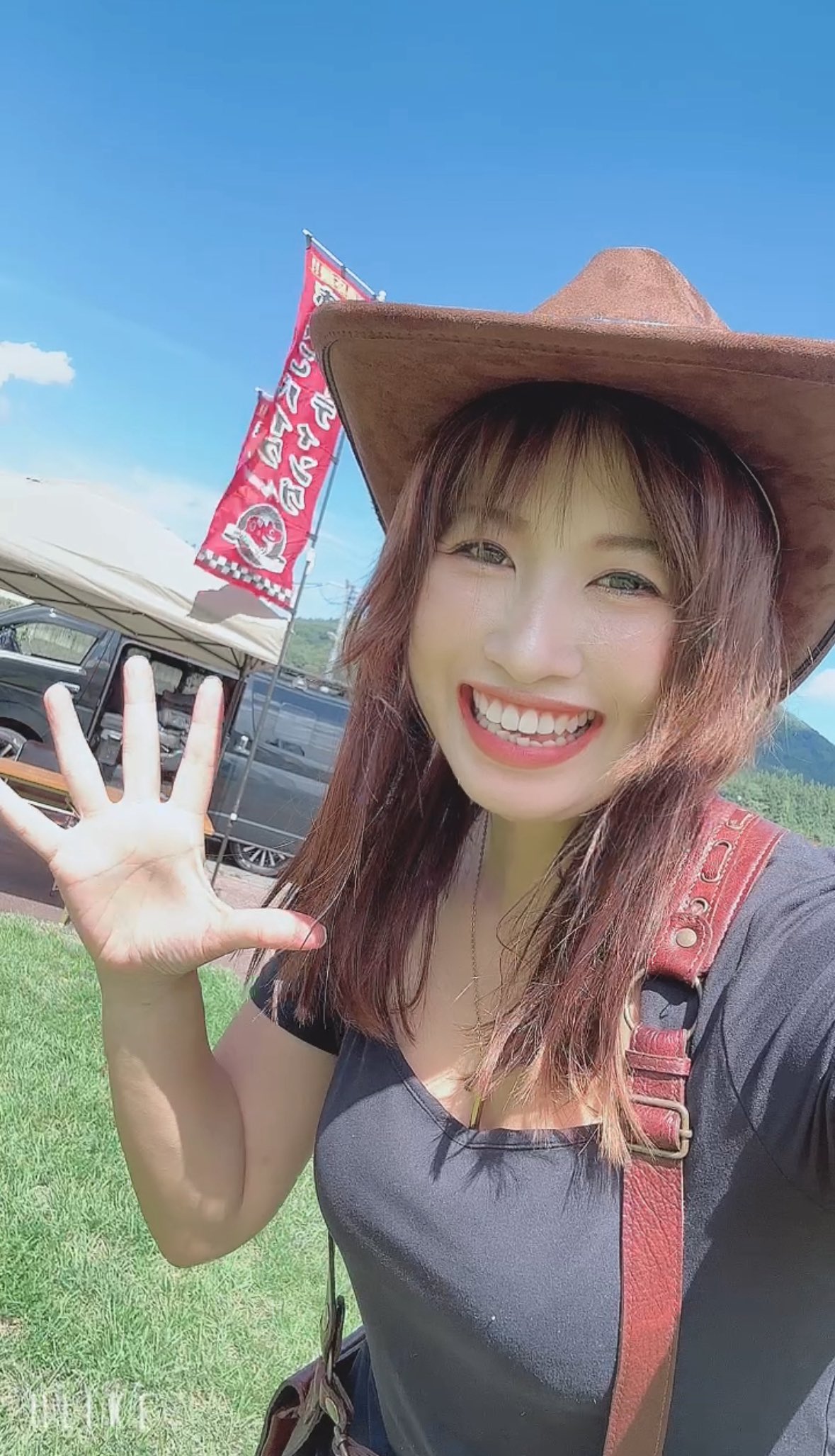 サメに噛まれたバイク女子♡ みんたん ❤️ 9月6日 赤べこ