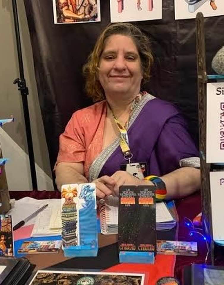 Acaba de Fallecer Adalisa Zarate. Dibujante de comic y entusiasta del manga. La recuerdo con muchísimo cariño de un montón de artículos de fanzines. Años después pude compartir micrófonos con ella en la Ensalada de Otakus. Deseo pronta resignación a sus familiares y amigos.