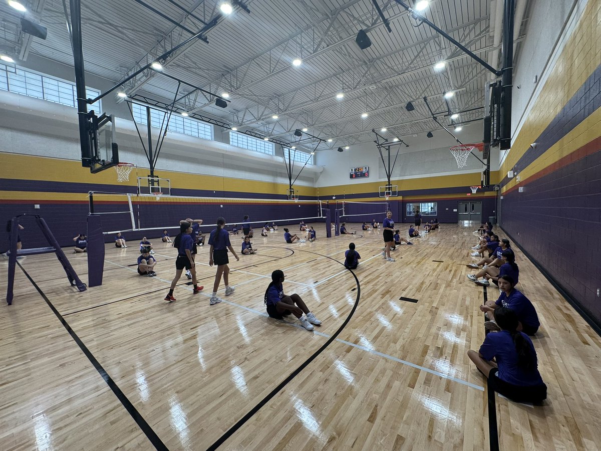 Veterans Memorial HS Track&Field tweet media