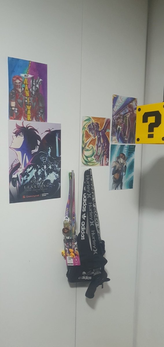 AronAthron's tweet photo. Hey guys, have I shown you the drawings on my wall? If anyone like the idea, I'm gonna make a thread with all of them https://t.co/8W9beo85P9