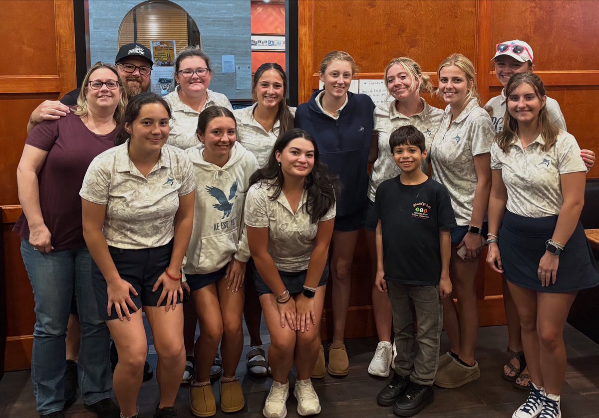 Great practice round today at Cacapon State GC for tomorrow l’s first round of competition. Awesome food tonight at Donato’s Touch of Italy sponsored by Mr and Mrs Schwartz! Thank you!