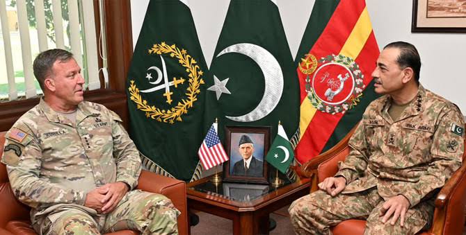 mg_rabari's tweet photo. As a return gesture, we wish president @realDonaldTrump and rogue nation service friend #Pakistan @ForeignOfficePk a long and disastrous future together...
बड़बोला गोरा कही का। https://t.co/g7BUcXMv74