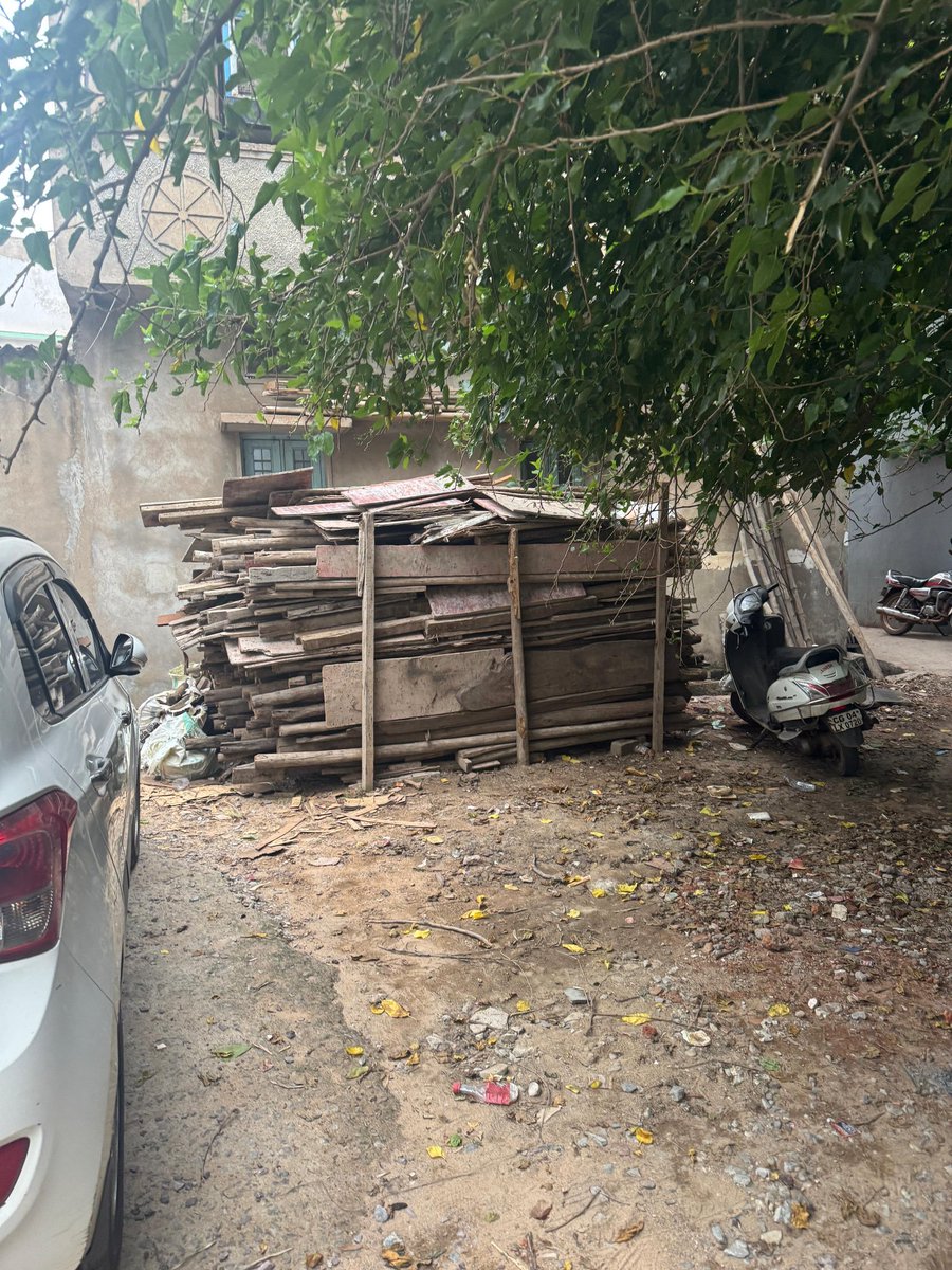 murlidwgn's tweet photo. @ChhattisgarhCMO please do something Ward 59, Street-2,prince Colony , Laxmi Nagar, Raipur https://t.co/fO89WAVTBB