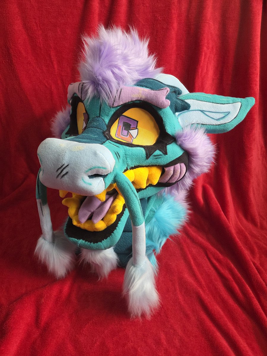 Two recently finished comissions! #furry #fursuit #ukfur #furries #fursuitcomission