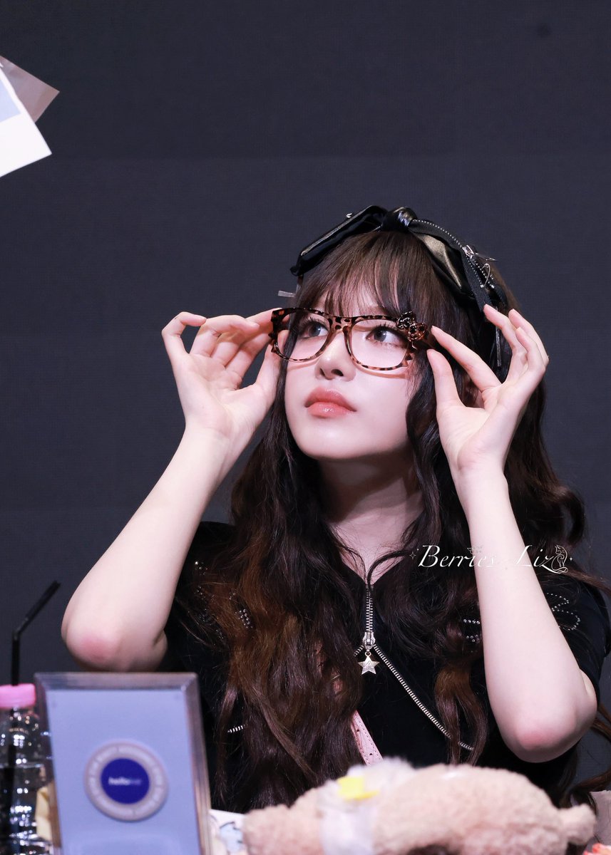 Berries_Liz1121's tweet photo. 🫐250905
📝HL

 #리즈 #아이브 #LIZ #IVE #アイヴ #リズ https://t.co/LimJd10rX4