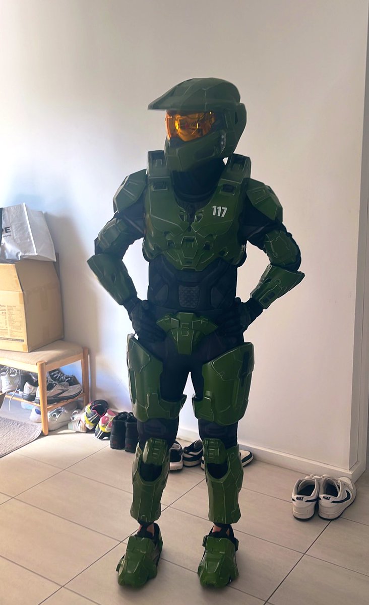 the helmet stays on btw