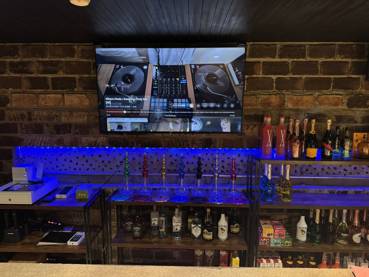 今日は<a href="/shisha_bar_RR/">shisha cafe&bar R.R.</a> のプレオープン日です！
不慣れですがオープンからお店に居ますのでもし良かったら覗きに来てください🙏
小さいお店なのでもし行くよー！って方いたら先に時間連絡くれると嬉しいです🙇