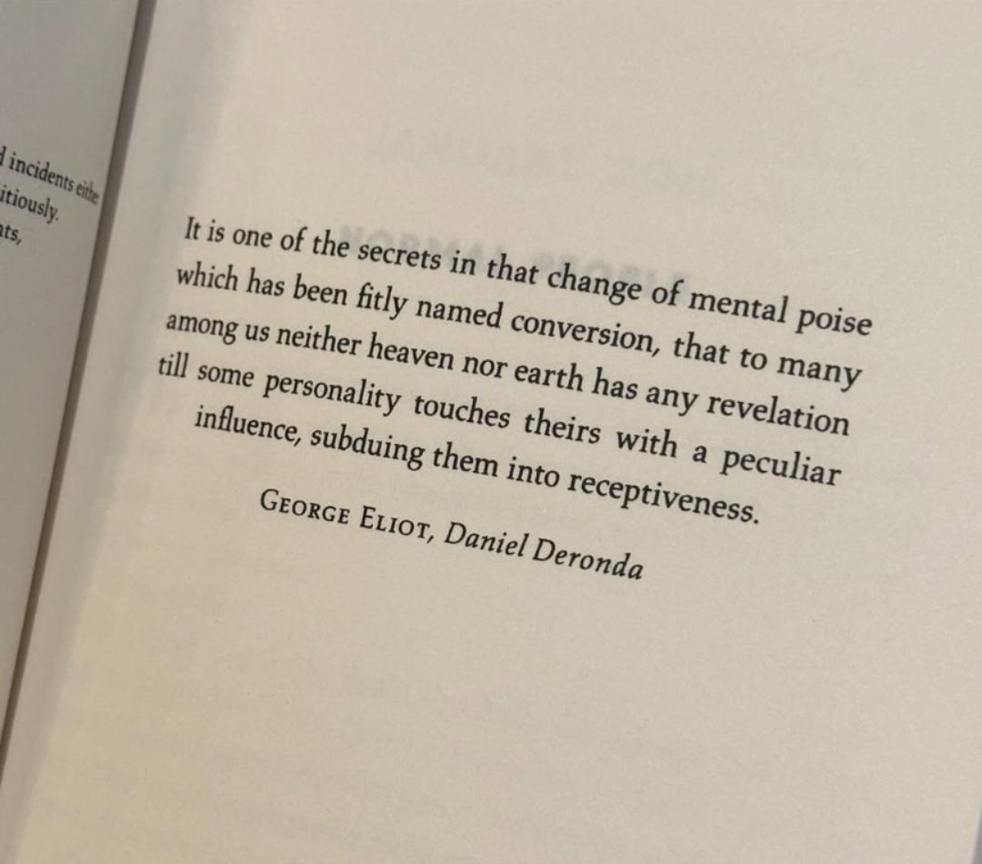 zihinsel tutumda ‘dönüşüm’ diye adlandırılan değişimin sırrı şudur: çoğumuz için ne gökten ne de yerden bir vahiy gelir; ancak bir başkasının kişiliği bize özel bir etkiyle dokunduğunda, içimizde bir açıklık ve kabullenme doğar.