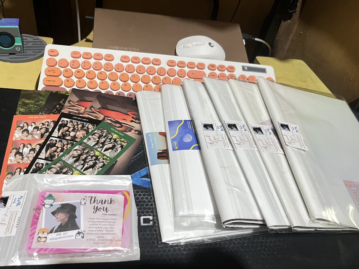 1 month before the con, my freebies are ready to distribute!! Procrastination is no🙂‍↕️ see you, once! Don’t forget the mechanics esp. “SPECIAL CODE”

6 unsealed album
3 unsealed nemo
3 sealed reg album
9 sealed digi album
200 pcs ampao packs
6 folded posters &amp; etc.

Goodluck!