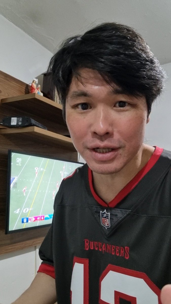 OAkyra_'s tweet photo. #nflnagetv 

EVE VOCÊ É RIDÍCULO !!

OJAPA COREANO AQUI 

🏈🏈🏈🏈🏈🏈 https://t.co/NJLXQ6igPG