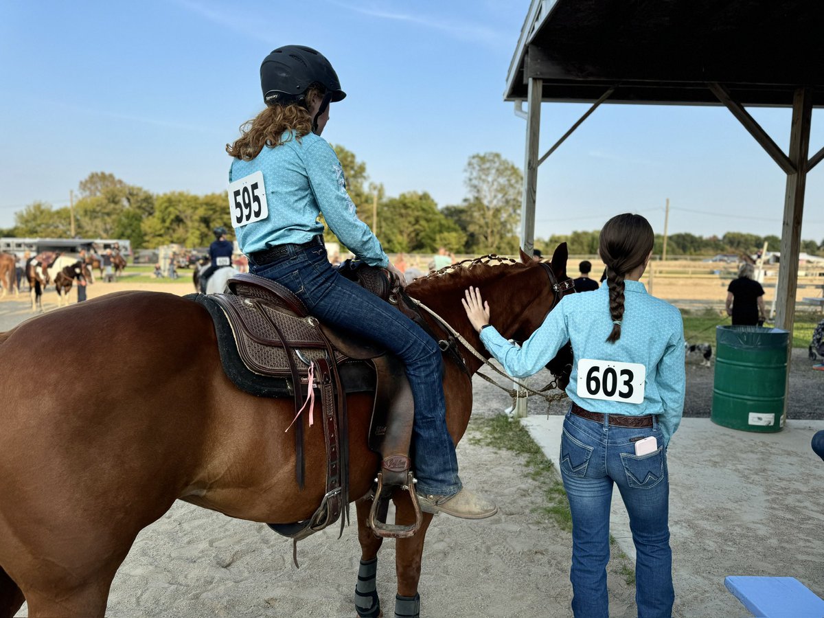 Districts for the #MIHA start tomorrow at the Ingham County Fairgrounds - come cheer the high schoolers on starting at 8 am and take advantage of the opportunity to watch some good horse riding!