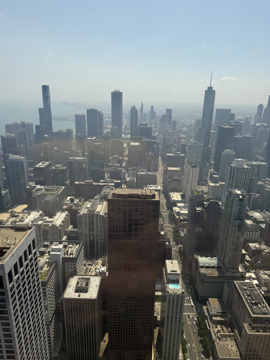 操你妈，来条贱狗。美国贱货去哪里了？