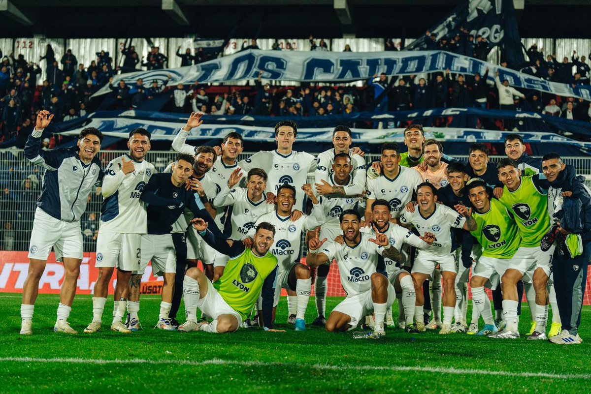 CSIRoficial's tweet photo. MENDOZA ESTÁ DE FIESTA💙

A semis…🔜 https://t.co/Xqz9x8g1Gq