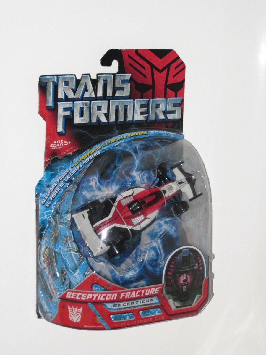 AssGobots's tweet image. The original Crasher figure nearly didn't release due to Hasbro's fear  Bandai would sue. Years later it seems Hasbro is still worried because when they revealed their Velocitron Crasher figure, they said the design had a "G2-inspired design" and says that she is a... 1/3