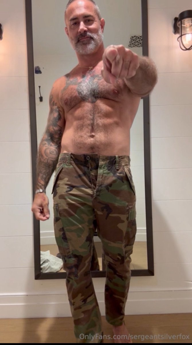 onlyfans.com/sergeantsilver…

Be my private.  Get worked hard. SergeantSilverFox 🥵