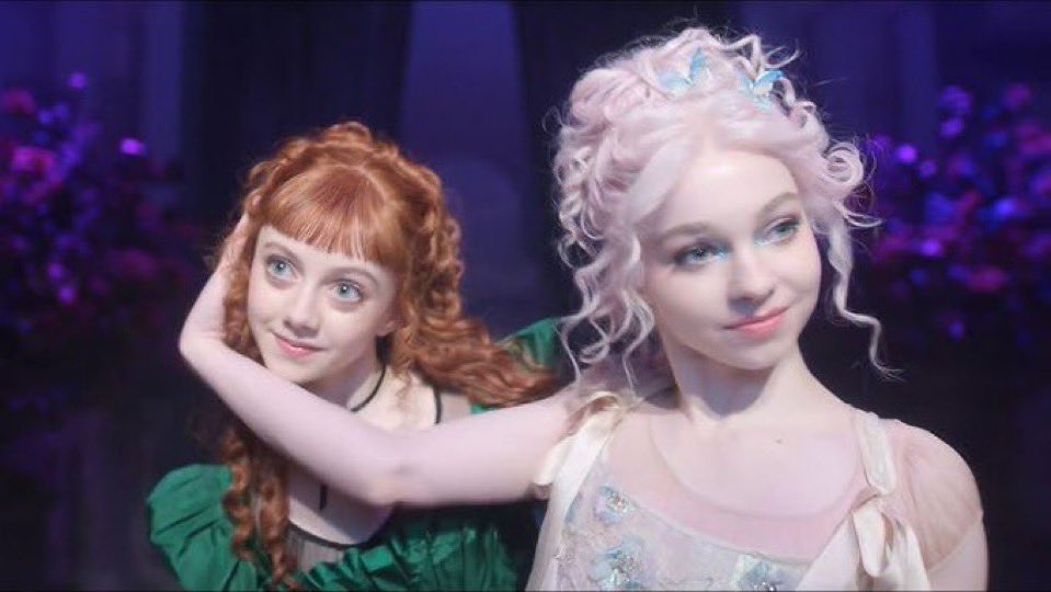 crasherdaisies's tweet photo. i need more of a sisterly bond with them,  enid the annoyed older sister and agnes the annoying younger sister😭 https://t.co/dshnUfM2qB