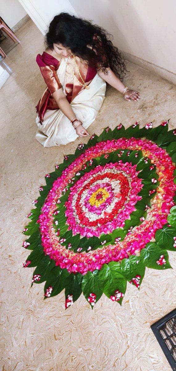anu_fans's tweet photo. Happy onam 
@AnuKrish995 https://t.co/4GEGLMNzv4