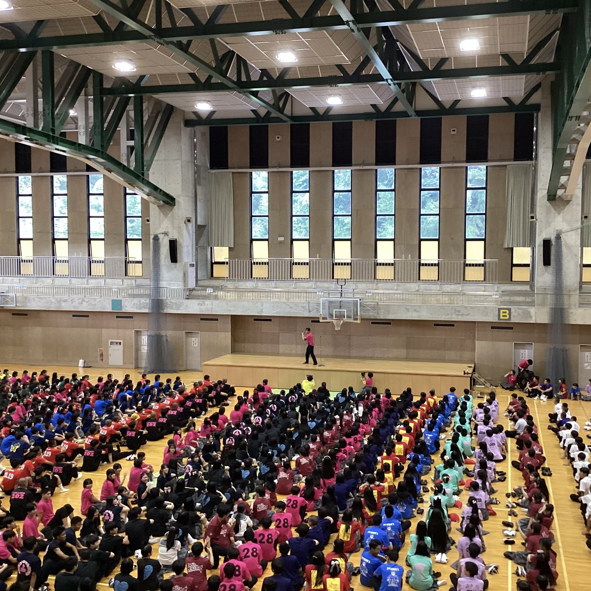 Goodskyforever's tweet image. 学校祭、全校生徒の前で変身！！する生徒会長んんんん