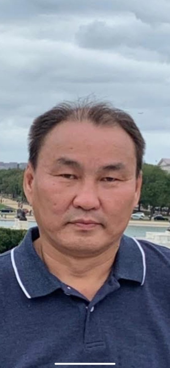 Намайг хужаа чавганц гээд бга аккаунтыг ороод хартал оройноосоо хаоцарчихсан хүн байхын 😂