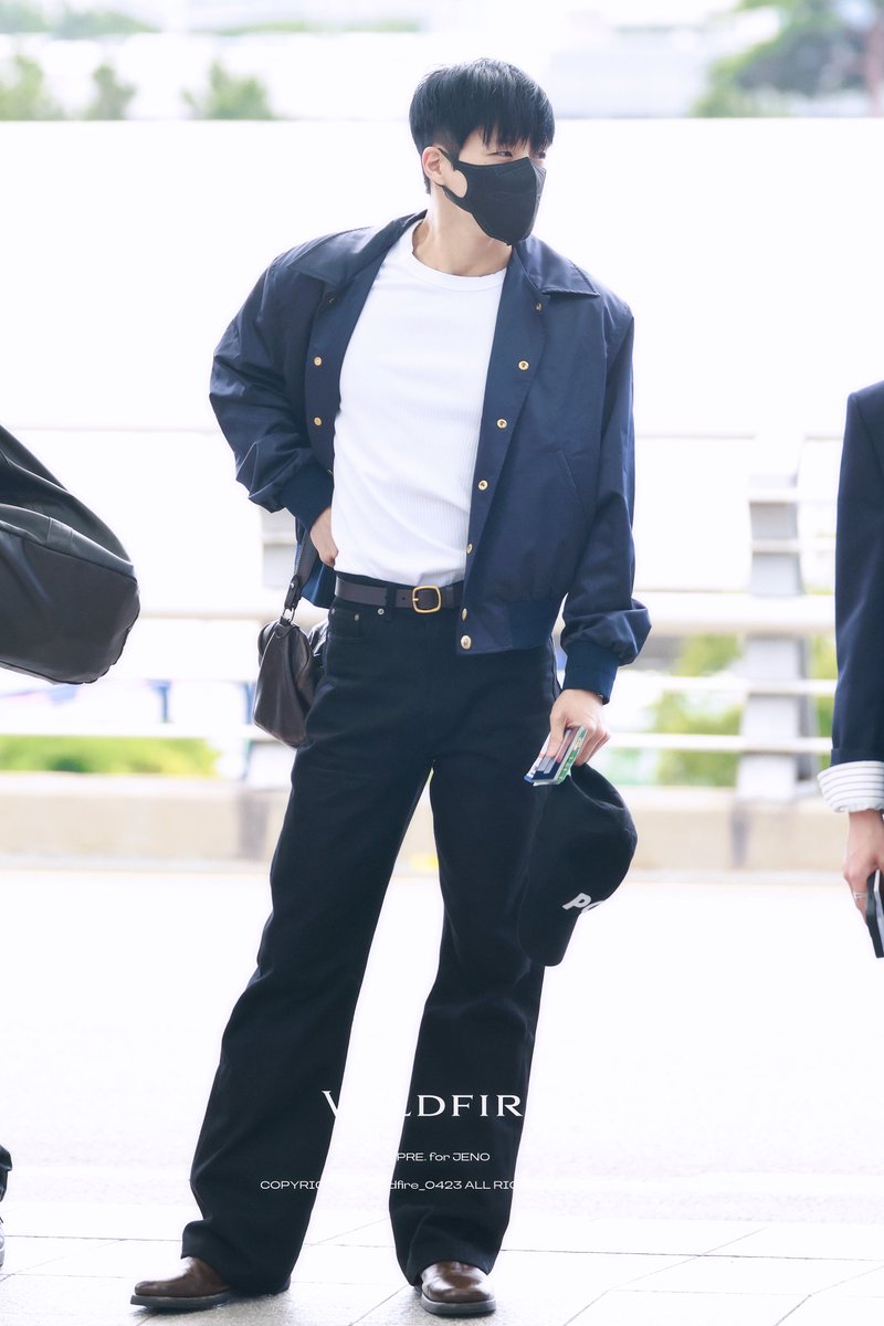 𝐖𝐢𝐥𝐝𝐟𝐢𝐫𝐞. tweet media