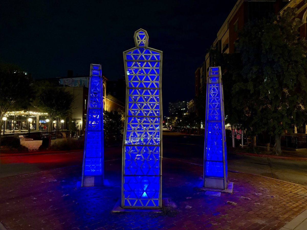 Mass Ave is lightning it up blue tonight, wishing <a href="/Colts/">Indianapolis Colts</a> a great start to the NFL season and honoring the memory of Jim Irsay. #ForTheShoe