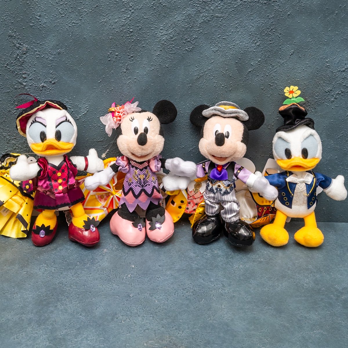 期間限定！ドナルド仮装　家族4人分✖︎→3人分　※デイジー姉　完売※ 期間限定！ドナルド仮装 家族4人分✖︎→3人分 ※デイジー姉 完売※