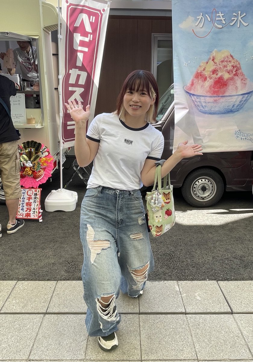 kanaya_man2819's tweet image. 立川競輪場のキッチンカーへ急げ！！

#増茂るるこ 選手
#小林莉子 選手
#高橋朋恵 選手