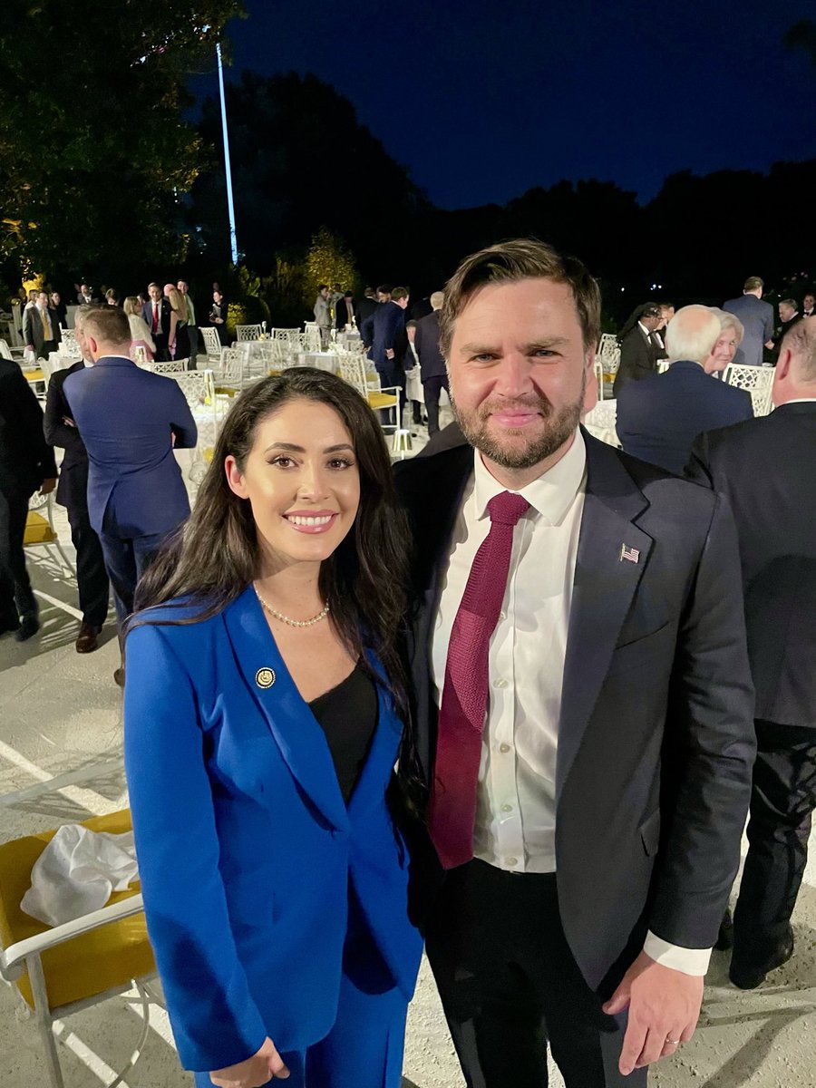 Soda of choice: mine is Jarritos. His is Diet Mountain Dew. Who wins? ☺️