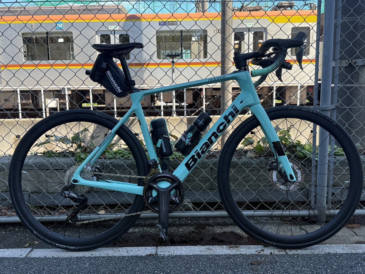 ct0_ax's tweet photo. 今年の１月に心臓カテーテル手術をしてから、自転車乗るのが怖くて避けてきたけど、8ヶ月ぶりに自転車乗れました🚴‍♂️

遠出は出来ないけど、近場から、ゆるゆると…
#ロードバイク乗りと繋がりたい #ロードバイク https://t.co/1CfsA8Cshg