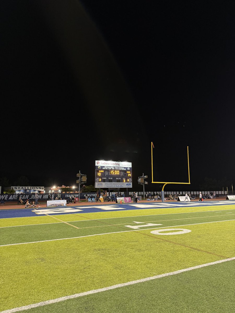 Half time- chino hills 14 San Juan hills 10 <a href="/coachmark_48/">Mark the Shark</a> <a href="/JamesBrock1350/">James_Brock</a> <a href="/James_Escarcega/">James Escarcega 📈🏈🏀⚾️🥎 🤼🤽🏽‍♂️🏊🏼‍♀️🏌🏻⚽️</a> <a href="/Sportscenetv/">Sportscenetv</a> <a href="/chchampsports/">Champion Sports</a> <a href="/OCSportsZone/">OC Sports Zone</a> <a href="/ChinoHills_FB/">Chino Hills HS Football</a>