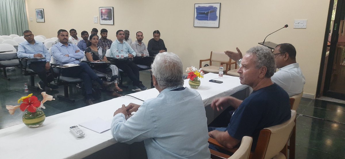 BDJade1's tweet image. Best wishes on &quot;Teacher&apos;s day !&quot;
Educating, conducting hand held training to #farmers how to get more production, how to use water near fertilizers, other Agricultural inputs more efficiently and earn good economical returns from 35+ years.
#AjitJisl #FAI #Agriculture #DDkisan