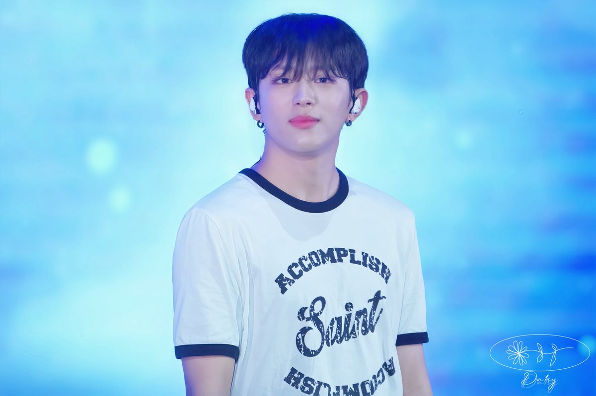 𝐃𝑎𝟏𝑠𝑦.・❁ tweet media