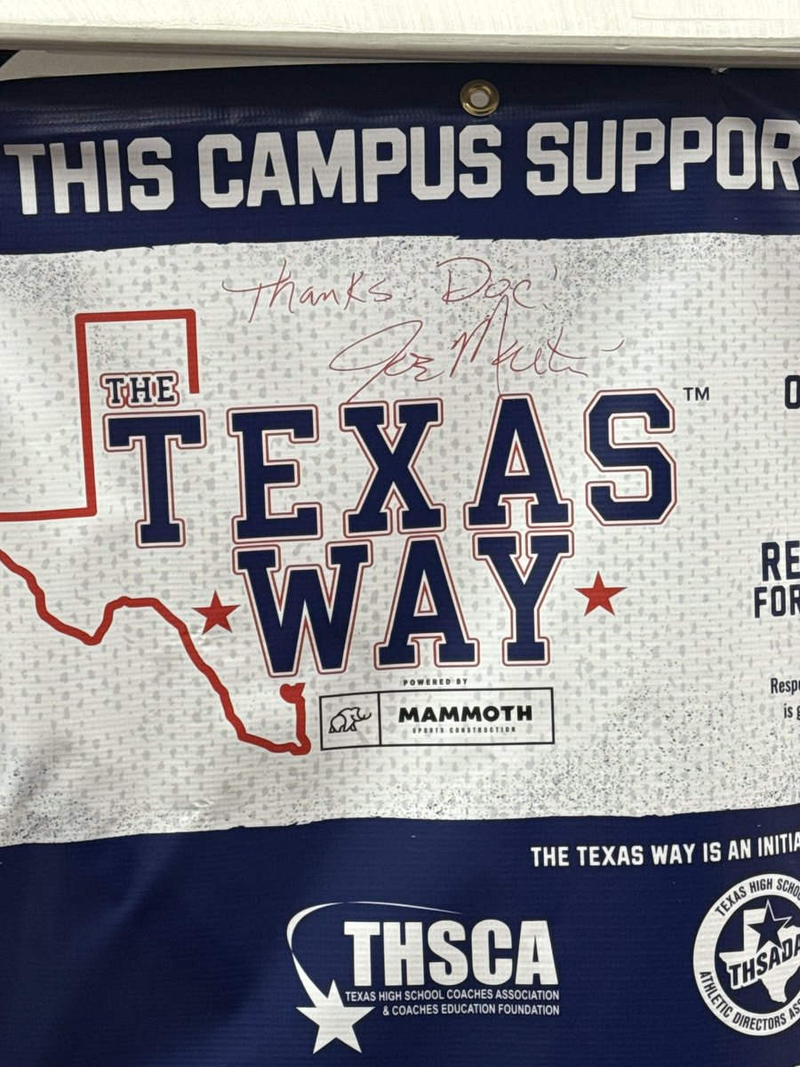 We got the offical signature of <a href="/THSCAcoaches/">THSCA</a> president on our Texas way sign 

<a href="/Matt_Stepp817/">Matt Stepp</a>