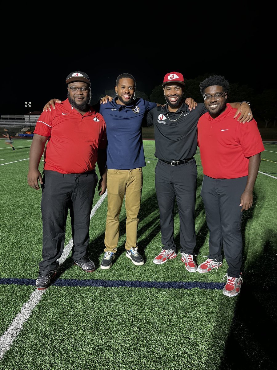 Coach Darrell Green (@coachdgreen_) on Twitter photo 2-0 Start!
First Time Jennings has beat John Burroughs in school history!
To be down 7-0, and fight for a 27-7 W! Proud of my staff and my boys, ITS A NEW DAY IN THE J!
Next week home against Roosevelt on Saturday at 1pm. 🧬
<a href="/jtownfball314/">Jennings High Warrior Football</a>
#WarriorDNA
#JTownFootball 2-0 Start!
First Time Jennings has beat John Burroughs in school history!
To be down 7-0, and fight for a 27-7 W! Proud of my staff and my boys, ITS A NEW DAY IN THE J!
Next week home against Roosevelt on Saturday at 1pm. 🧬
<a href="/jtownfball314/">Jennings High Warrior Football</a>
#WarriorDNA
#JTownFootball
