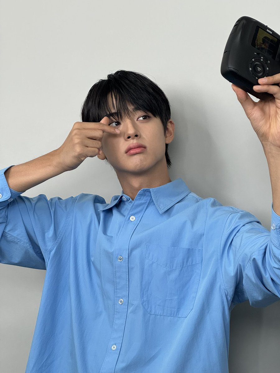 JUJIHOO's tweet image. A life in a day.