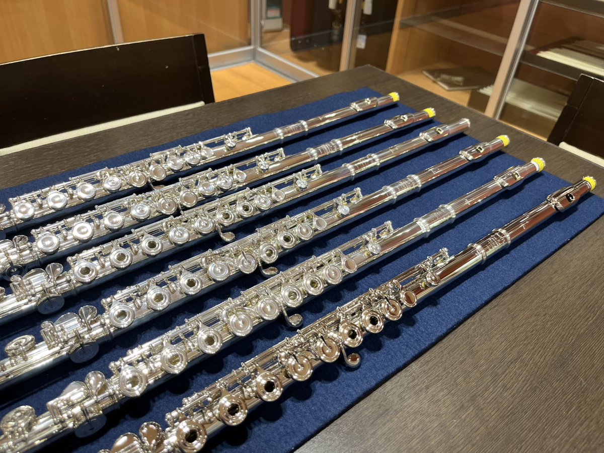 JEUGIA_APEX's tweet image. #フルートフェア 開催中✨

＃Pearlフルート 試奏会
Maesta多数展示しております👀‼️
試奏会にてご購入いただいた方にはプレゼントも🎁

この機会に是非お越しください☺️