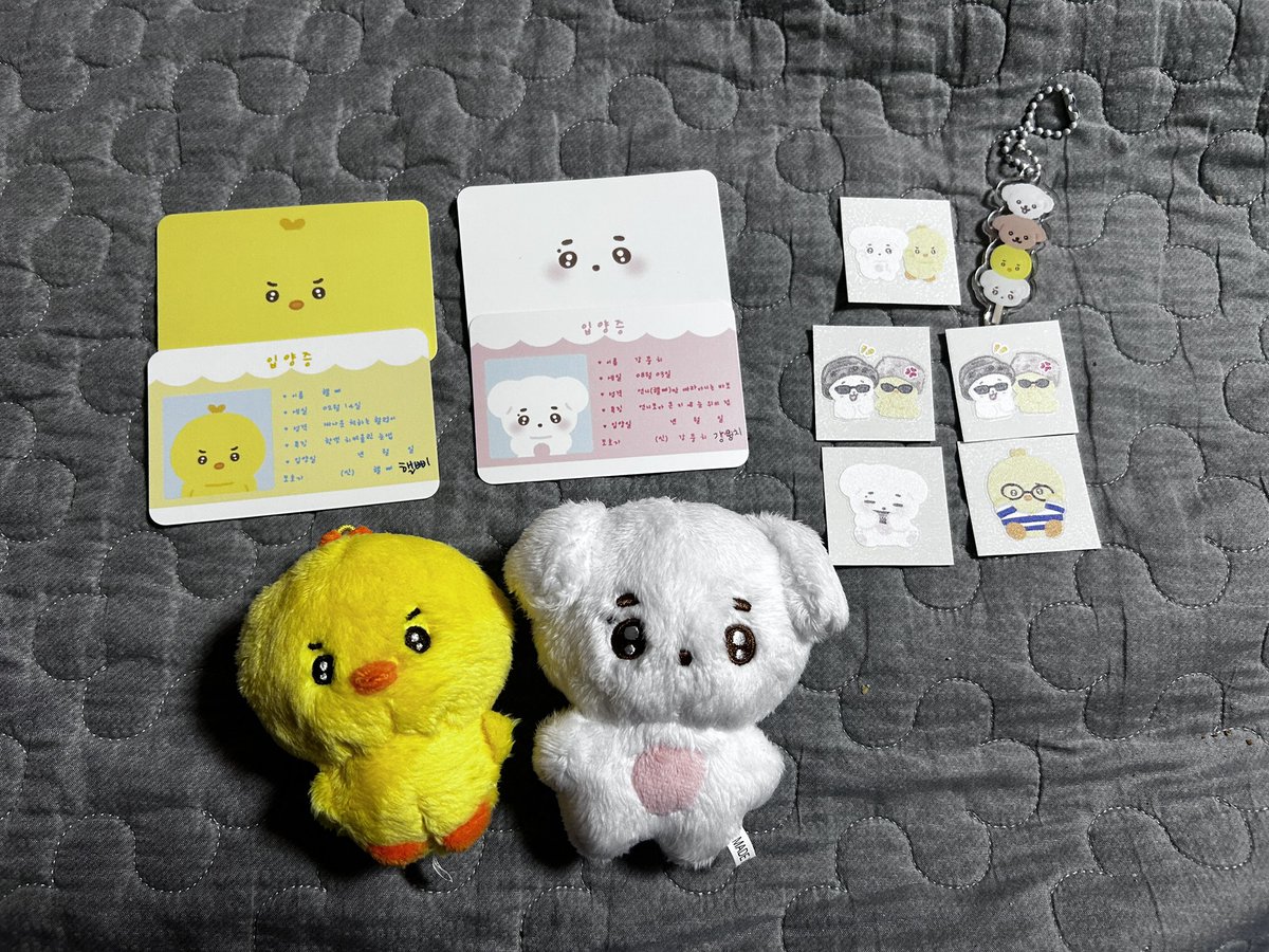 다비치 덕질 1n년이면 인형도 나온다... 
삐뭉치야 방가방가워🥳 
제작해주셔서 무한 감사드립니다💕

<a href="/davichi_doll/">삐뭉치</a>