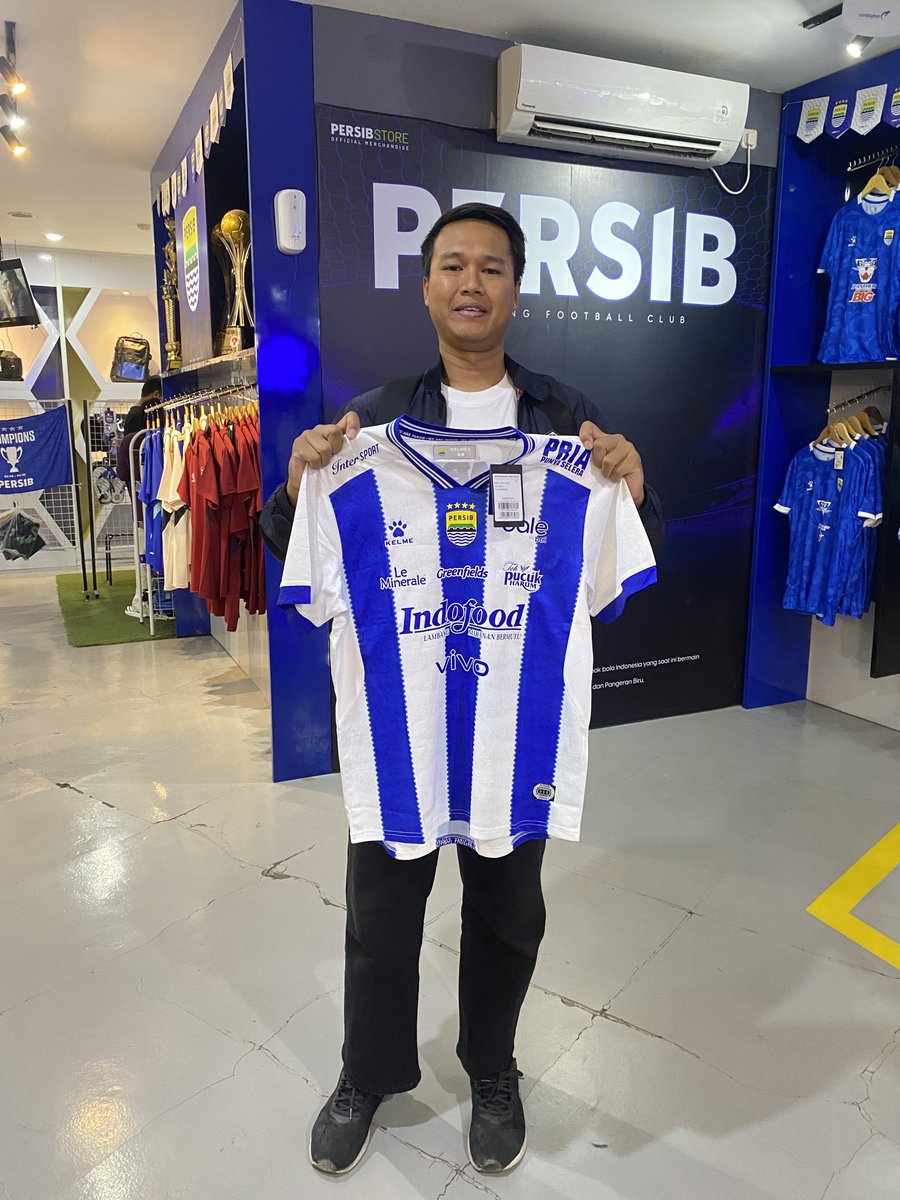 faisaljadul's tweet photo. Jersey away 2025-2026 @persib https://t.co/GX3ZCyQ22Z