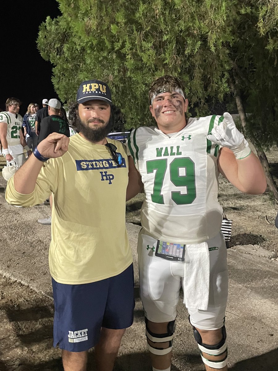 After a great conversation with <a href="/jttesno/">Justin Tesno</a> I am blessed to have received my 6th offer from Howard Payne University‼️ #StingEm

<a href="/CoachWhiteDB1/">Coach White</a> <a href="/WebbFBAcademy/">Webb Football Academy</a> <a href="/hawks_wall/">Wall Hawk Football</a> <a href="/HPUFootball/">Howard Payne University Football</a> <a href="/JGonzalesJr10/">Julio Gonzales Jr.</a> <a href="/806hsscmedia/">Jasone Pearson</a> <a href="/dctf/">Dave Campbell's — TexasFootball.com</a> 
<a href="/Paul_Witwer/">Paul Witwer</a>