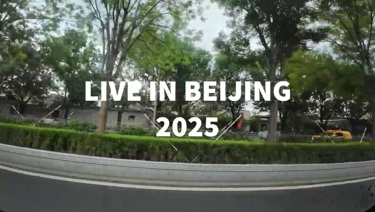 【✨動画公開✨】
ドラムのよっさんが撮影･編集してくれた
『ほたるたち 北京の旅 LIVE IN BEIJING2025 記録映像 前編』をアップしました！
前編は17分弱の動画です☺️✈️👍
youtu.be/fqgaG8RIh6A?si…